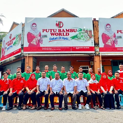 MD Putu Bambu World Staff